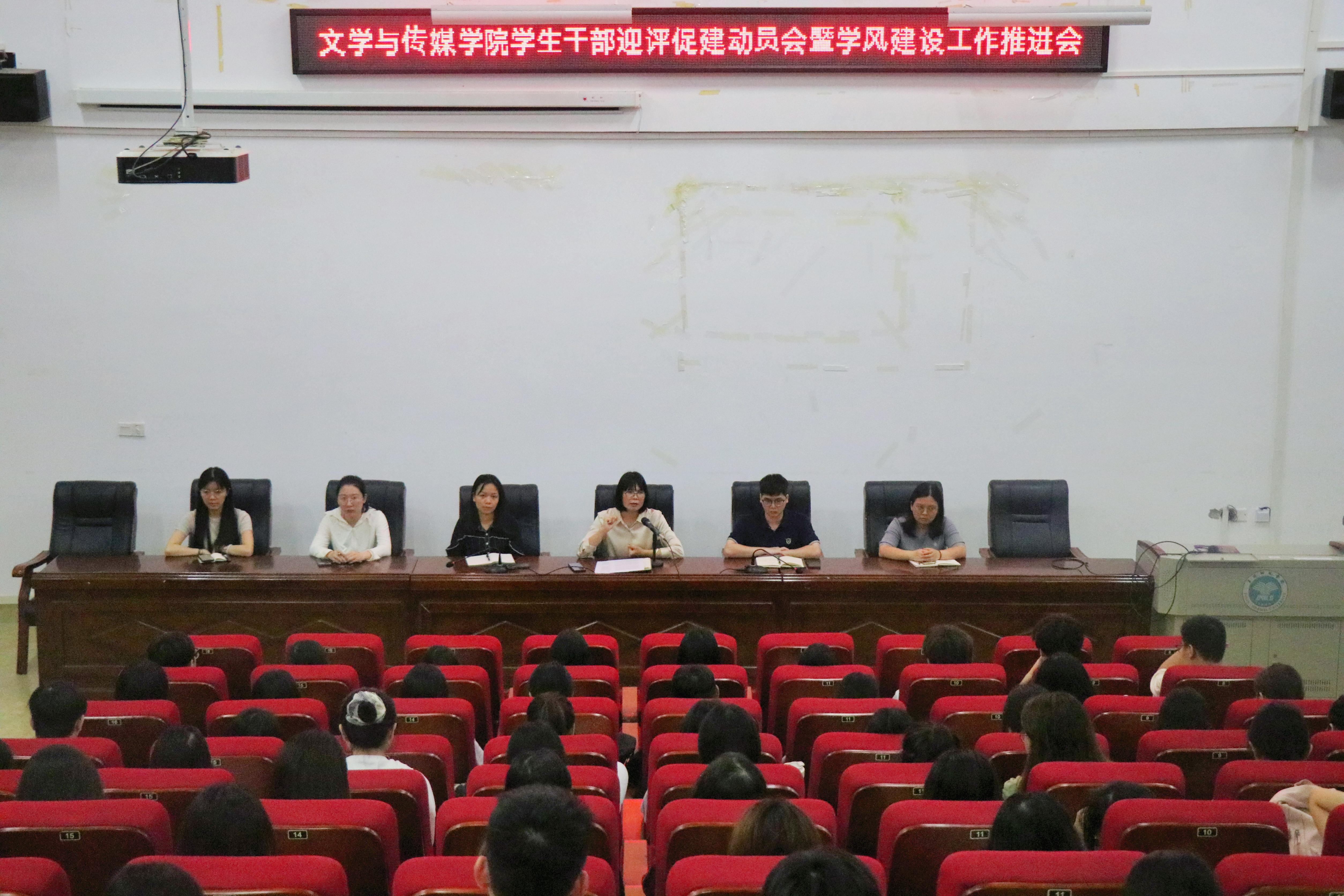 0941376009113353.jpg A138CB281C98200886108E8856B31221.jpg